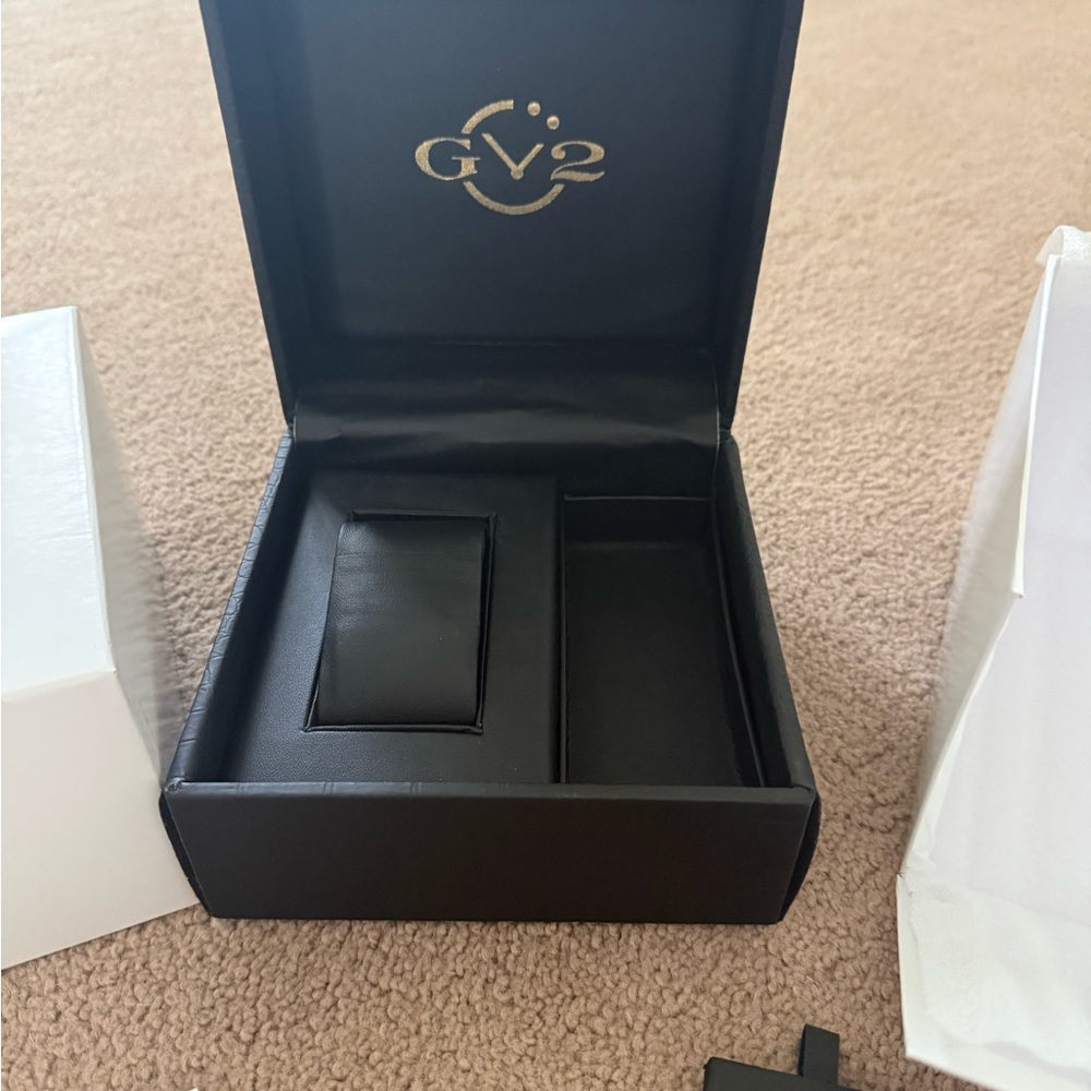 GV2 Women’s or Men’s Watch Box for Storage or Display. Empty. - Picture 7 of 15